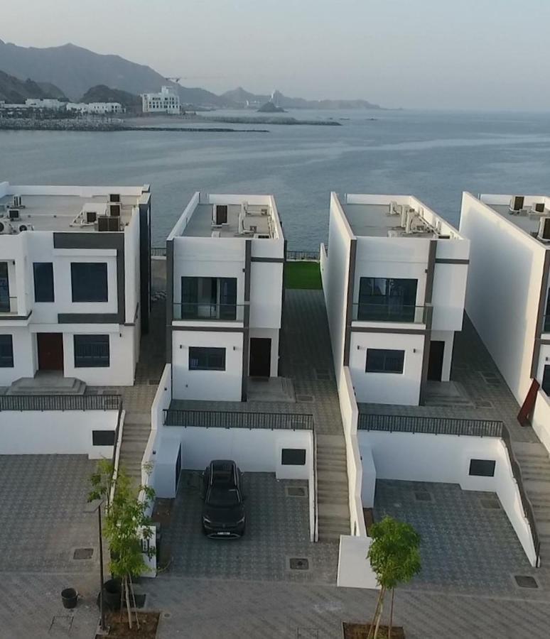 Al Dana Sea View Villa Fujairah Ngoại thất bức ảnh