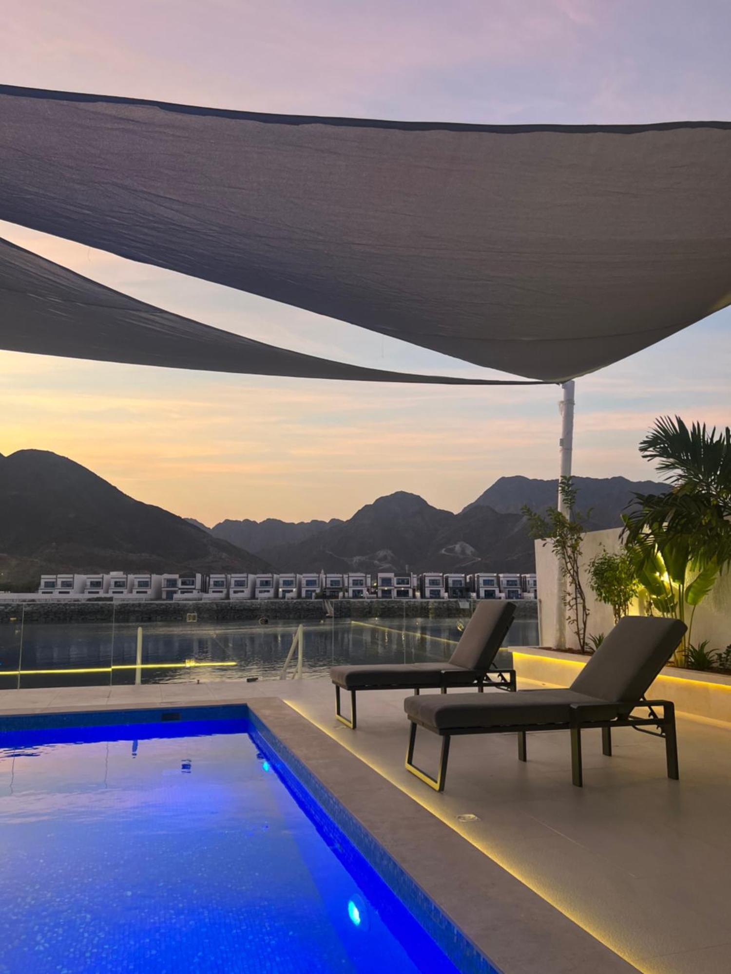 Al Dana Sea View Villa Fujairah Ngoại thất bức ảnh